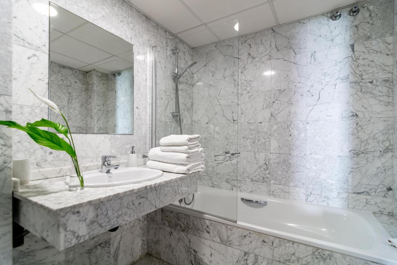 Pr45- Beach Front Apartment Puerto Banus Marbella Exterior foto